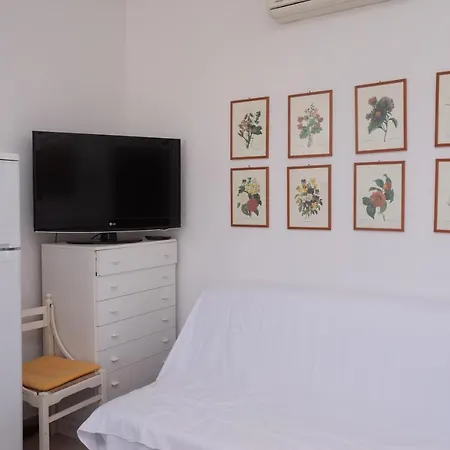 N236 - Numana, Bilocale Vista Mare Nel Cuore Del Paese Numana